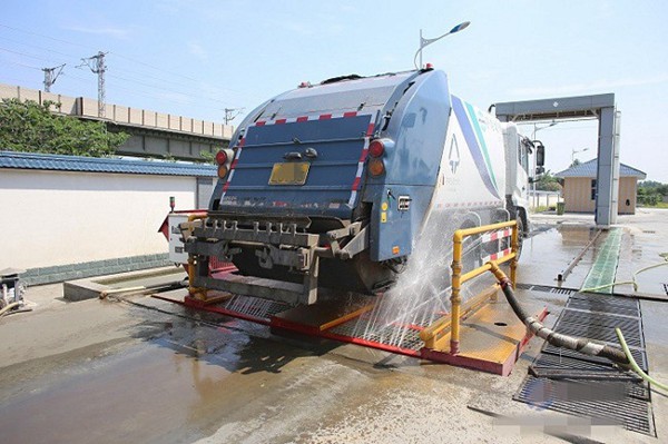 非標(biāo)定做型洗車機(jī)